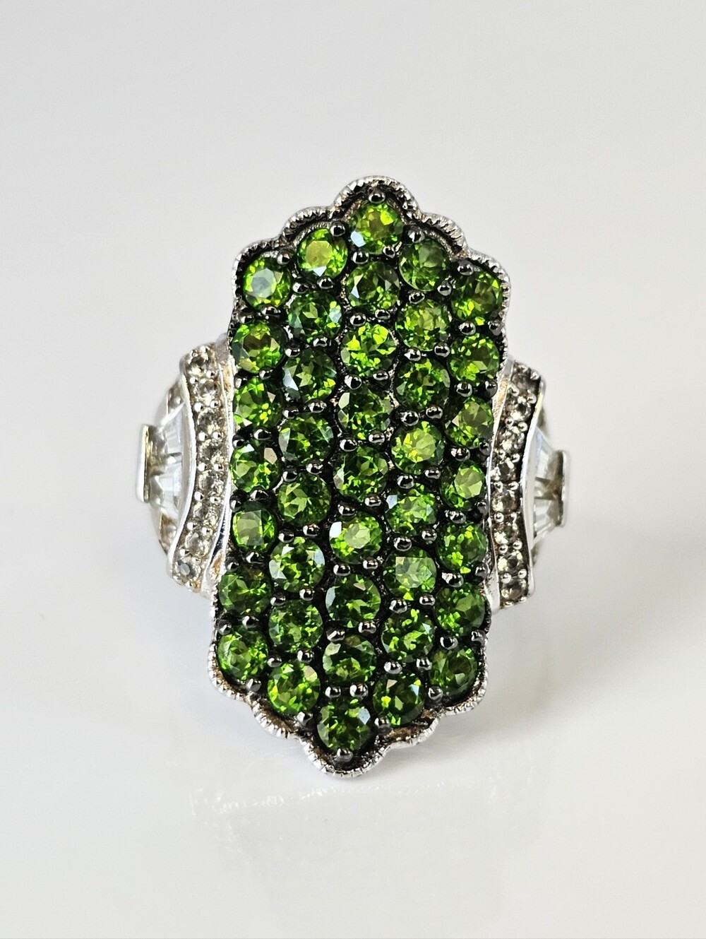 Genuine Chrome Diopside & White Zircon Ring Rhodium Over Sterling Silver Sz 7!